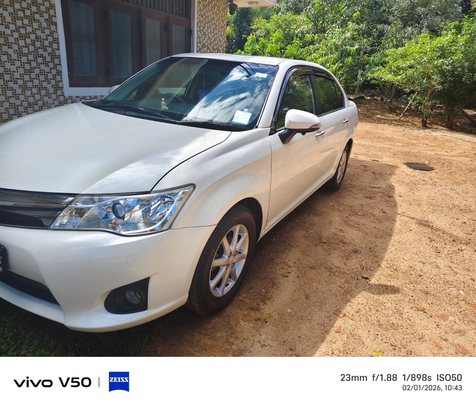 Toyota Axio 2015