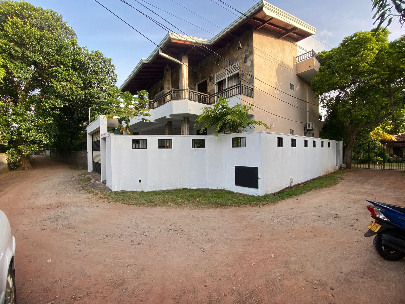 Land for sale Campus Road Rattanapitiya Boralesgamuwa