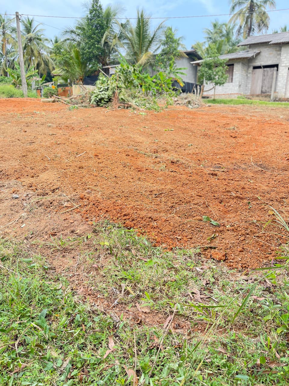 ඌරාපොළ බෝපැත්ත පර්චස් 14