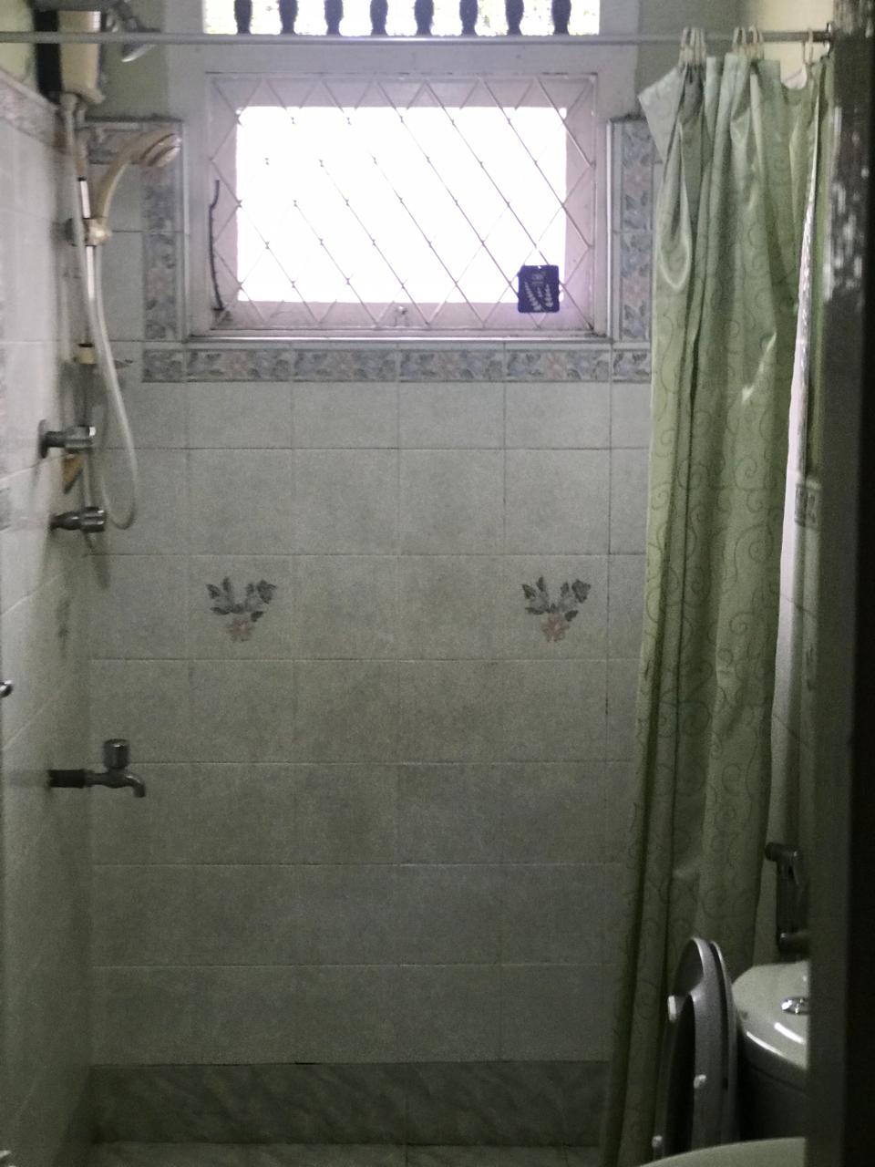 2 bedroom apartment-1st floor For Rent