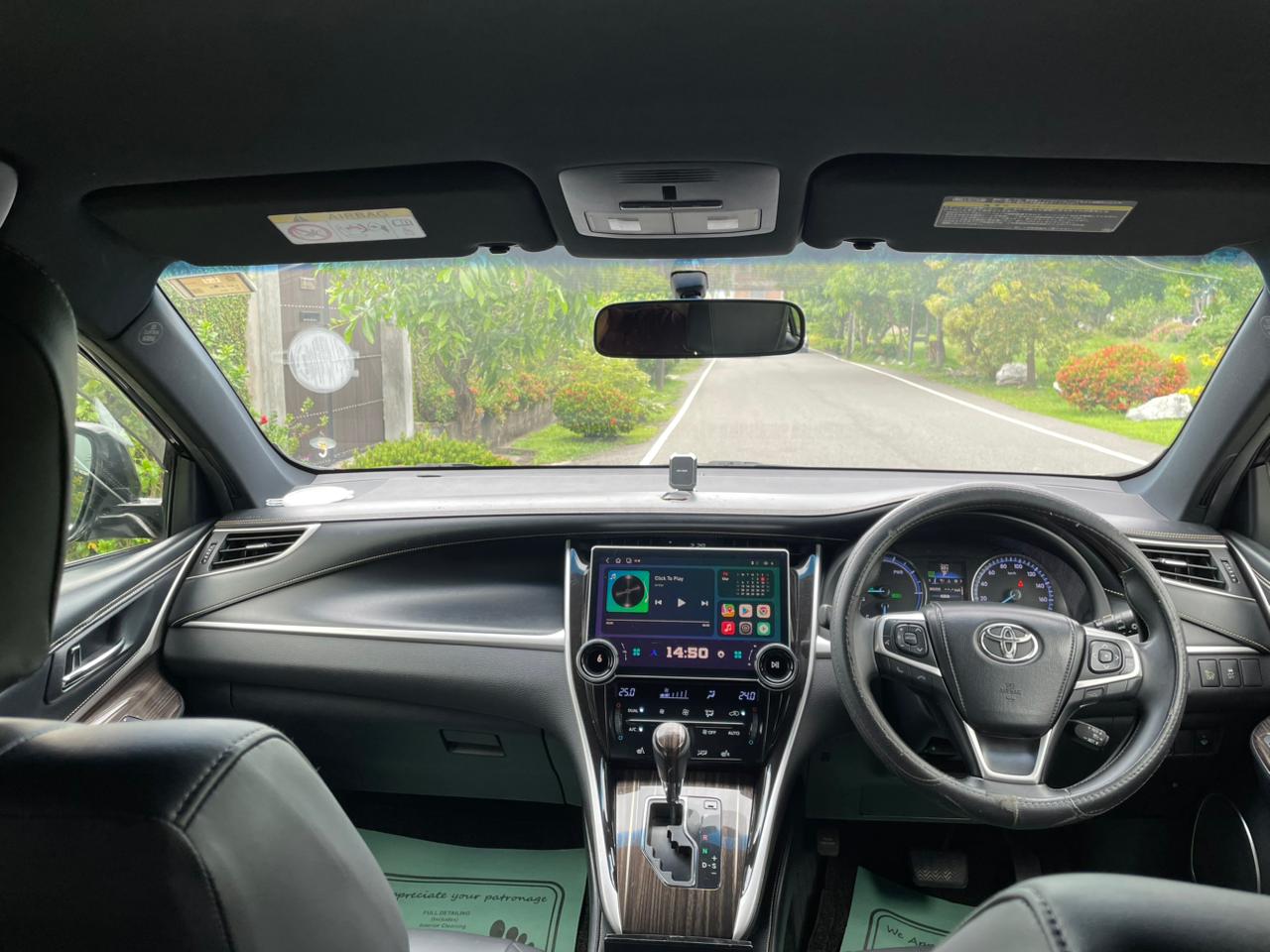 Toyota Harrier HYBRID 2015