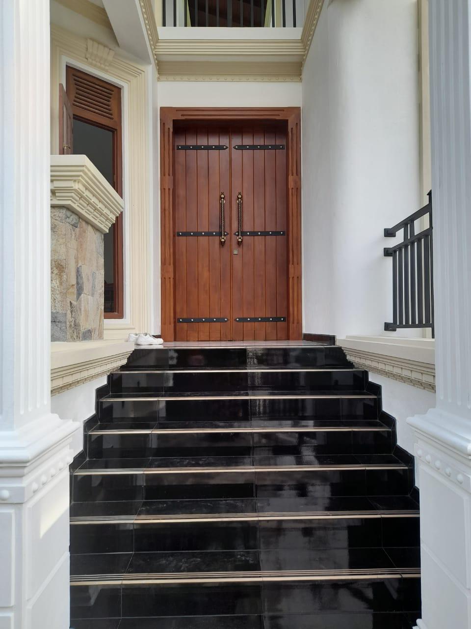 Land with House for Sale Kadawatha