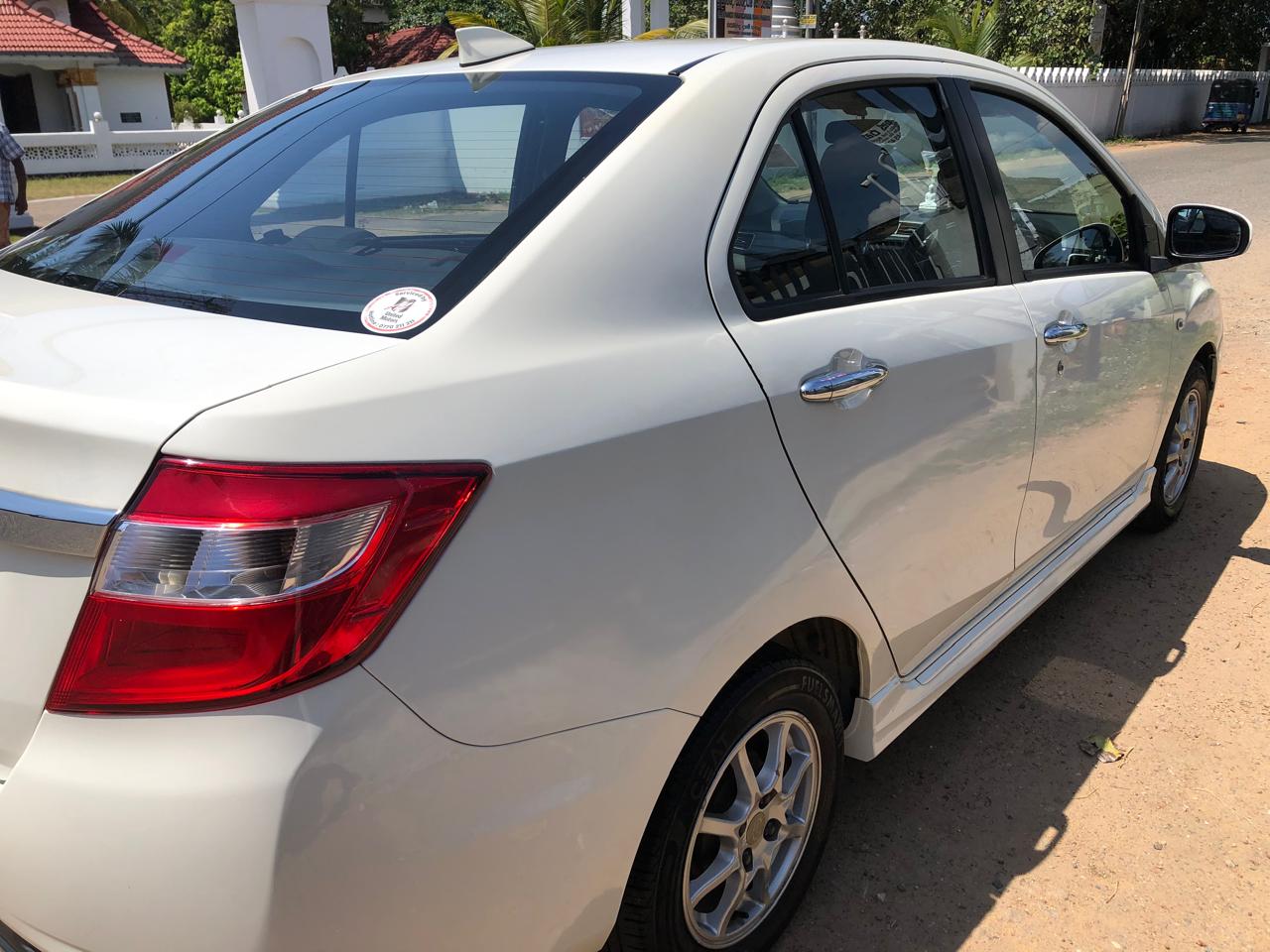 Perodua Bezza 2019