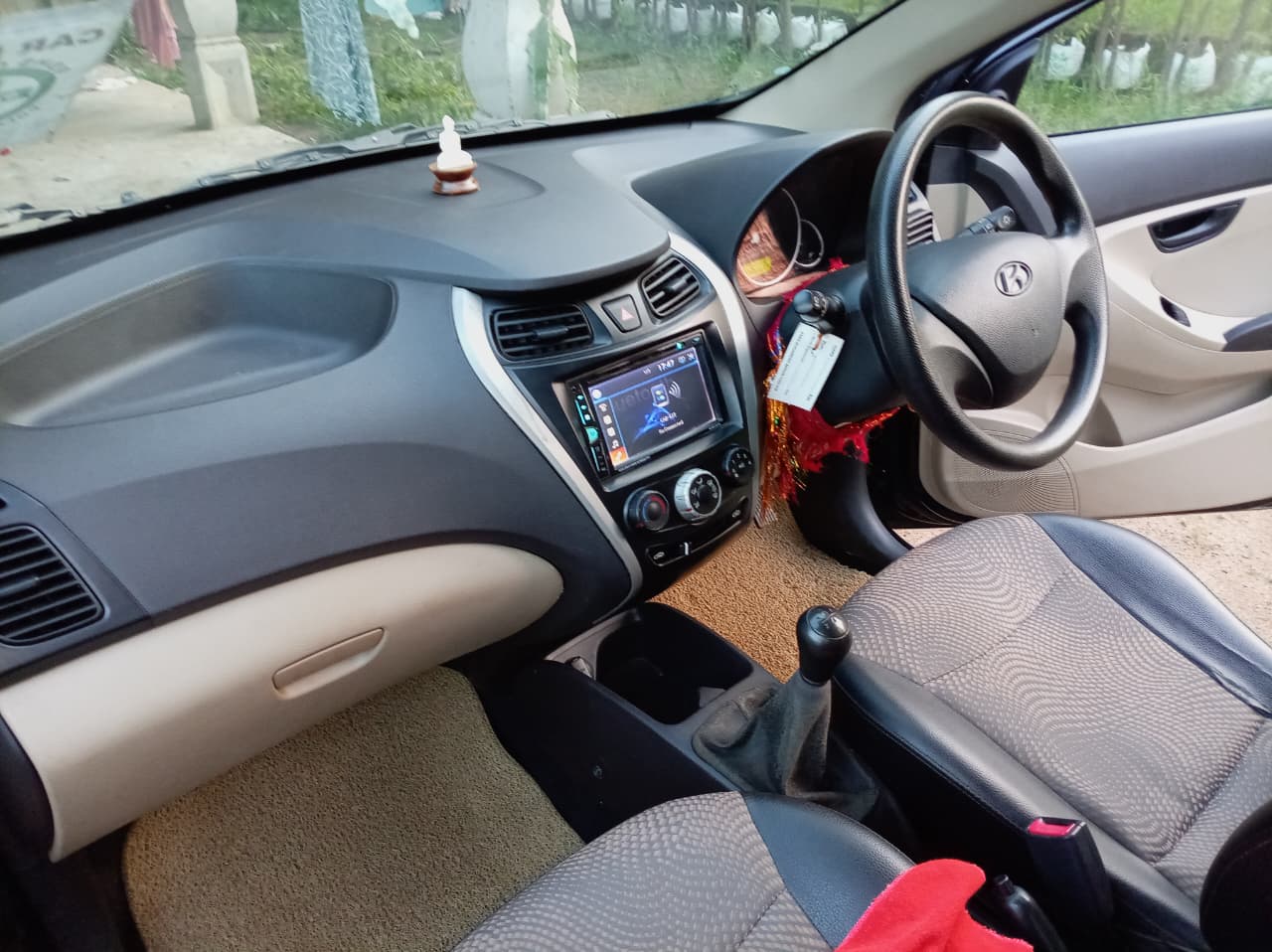 Hyundai Eon 2016