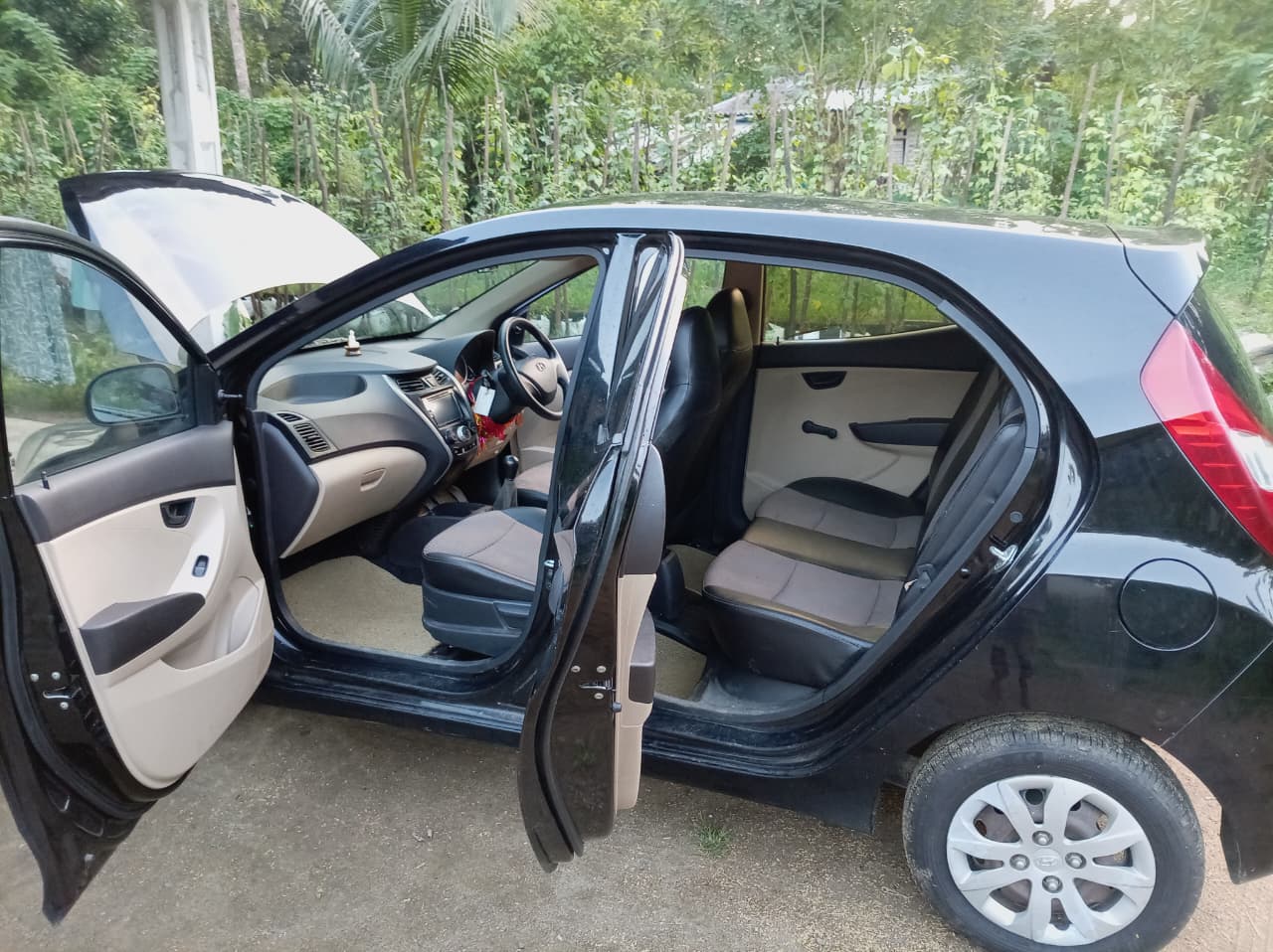 Hyundai Eon 2016