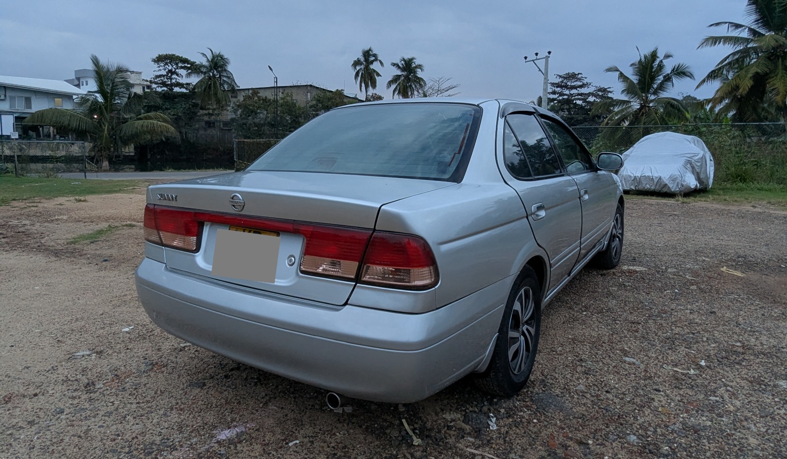 Nissan Sunny FB15 2003