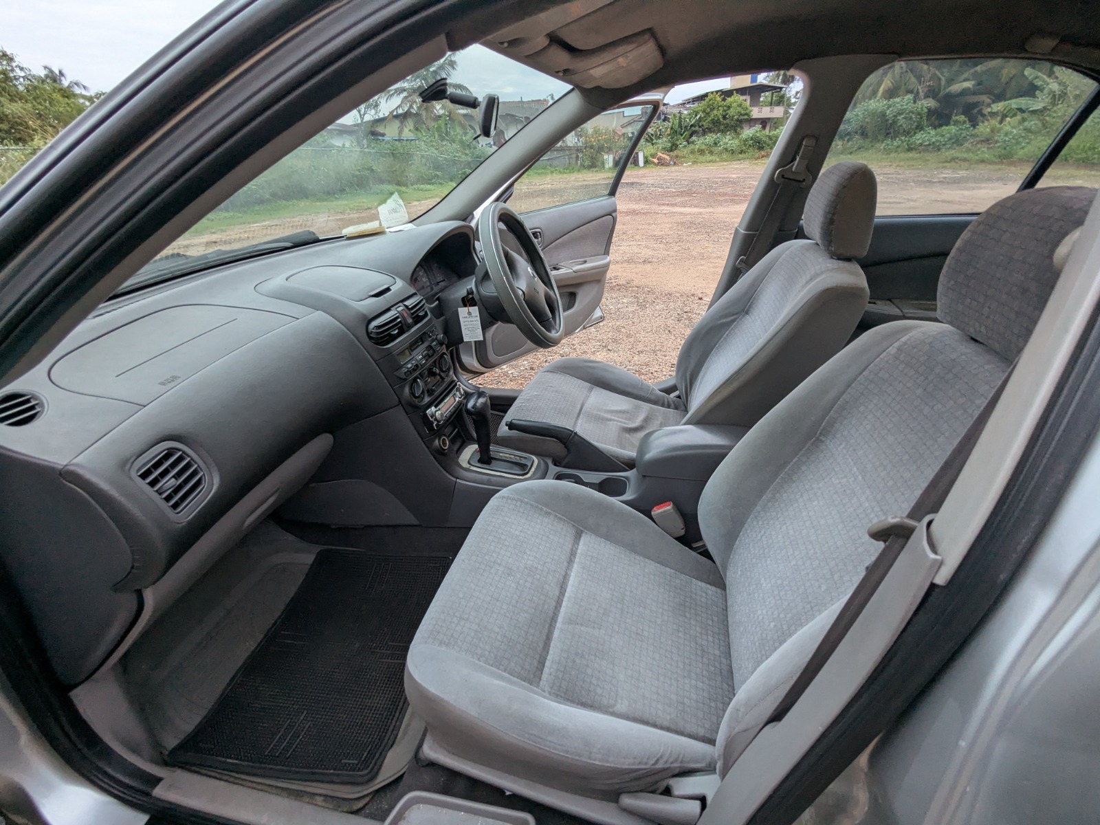 Nissan Sunny FB15 2003