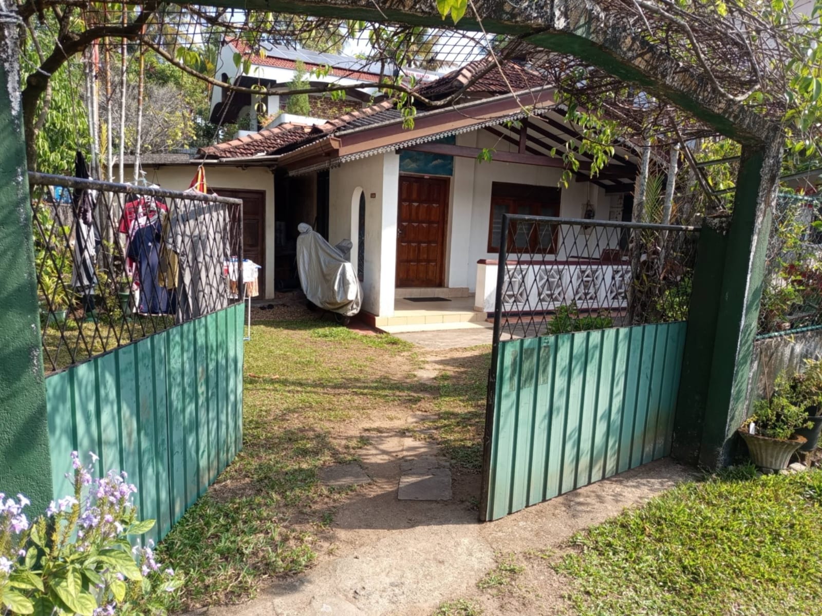 House with Land for sale in Battaramulla