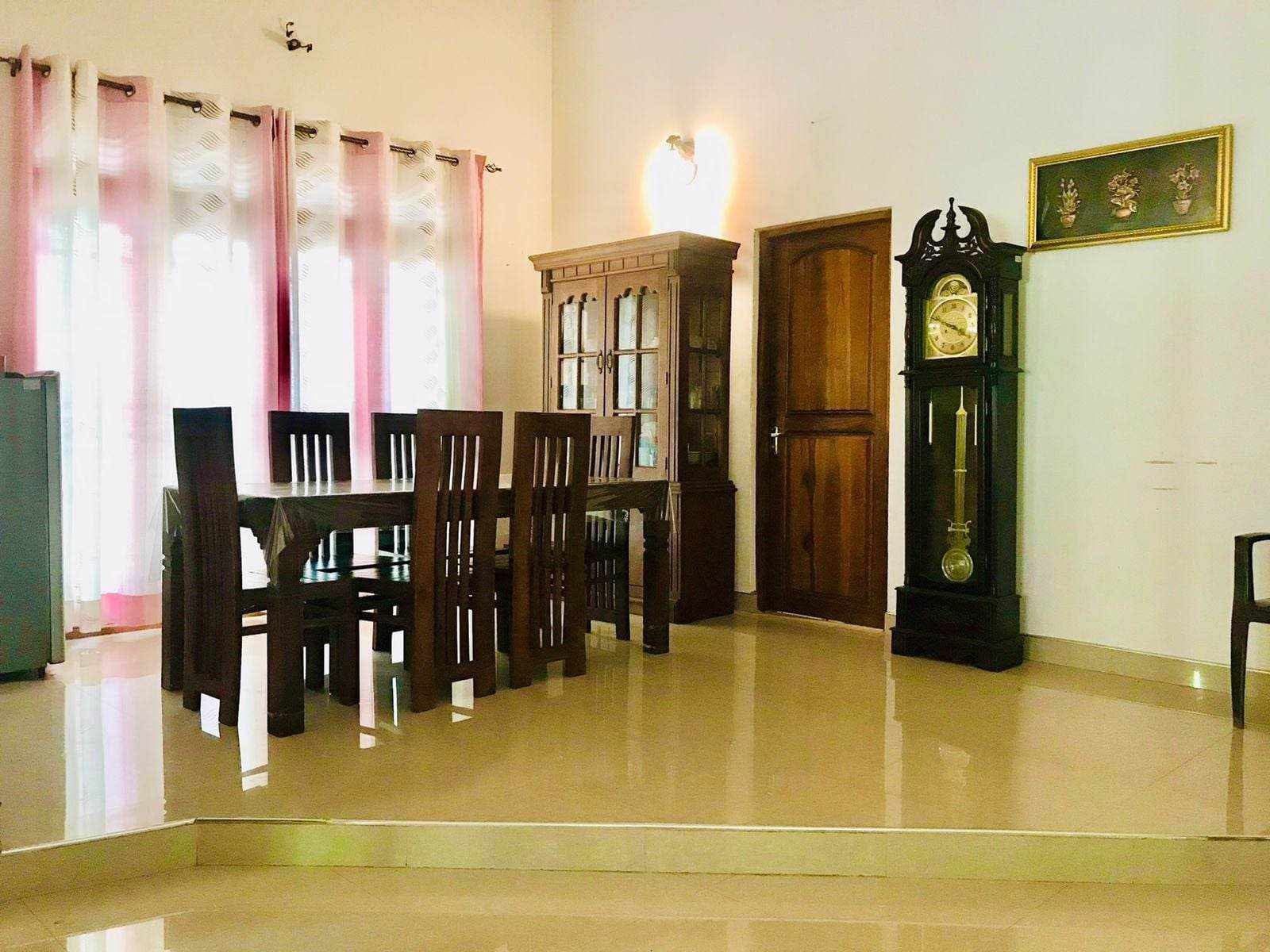 පොලොන්නරුව අංග සම්පූර්ණ නිවසක් විකිණීමට