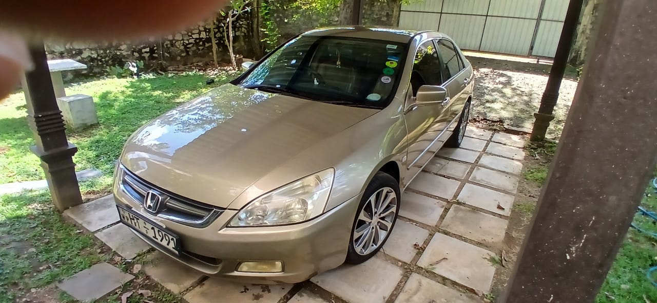 Honda Accord 2004