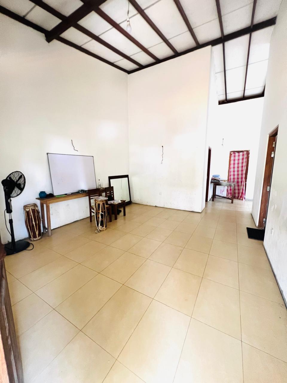 කළුතර කටුකුරුන්ද නිවසක් විකිනිමට