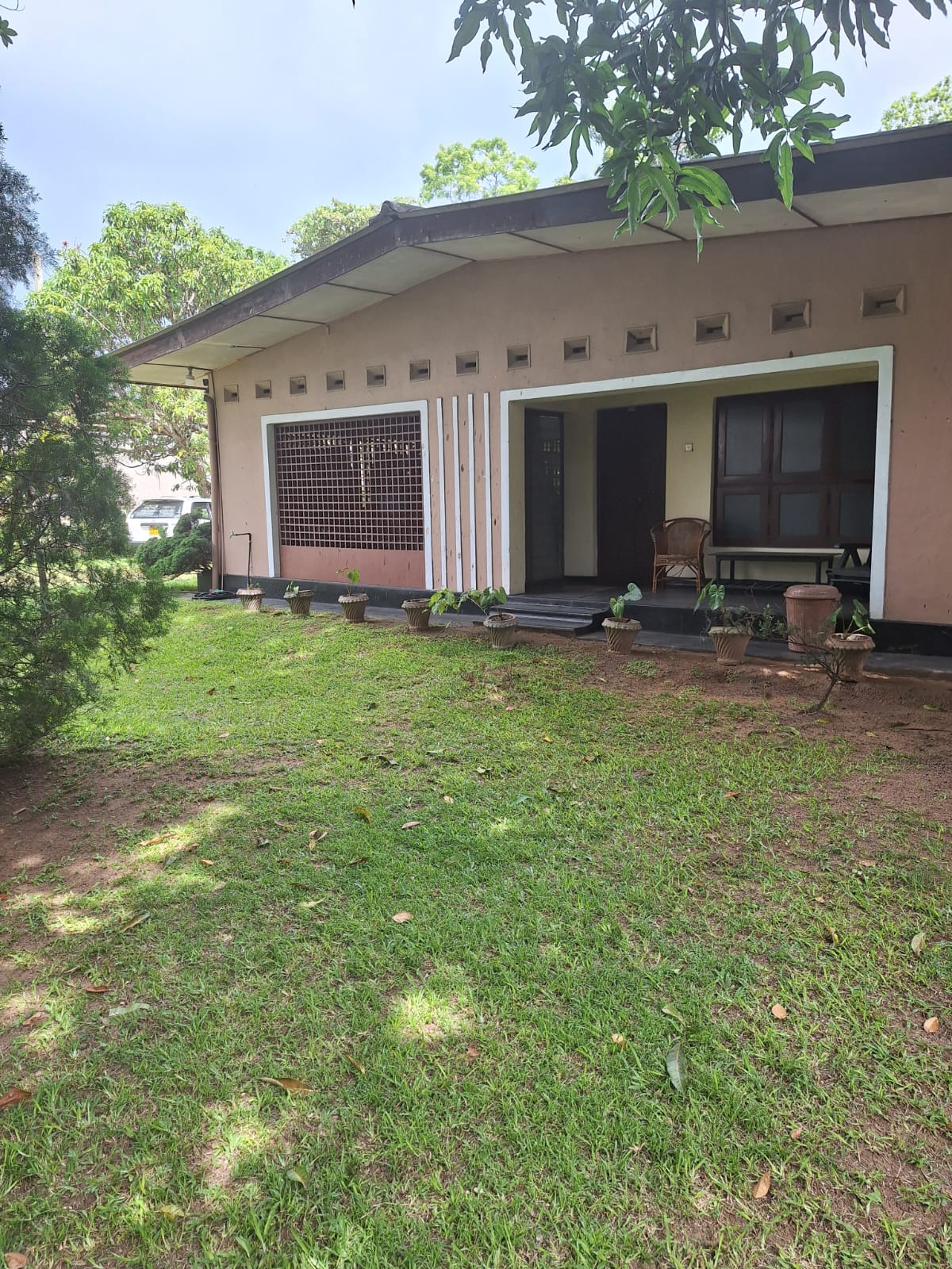 5bdrm Bungalow , Kurunegala City for sale