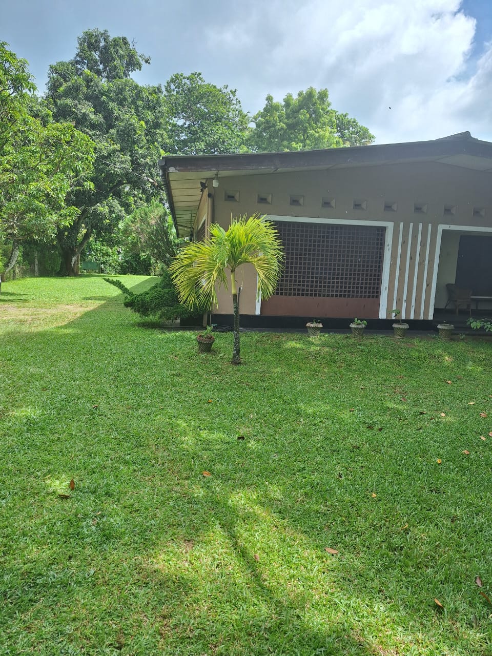 5bdrm Bungalow , Kurunegala City for sale