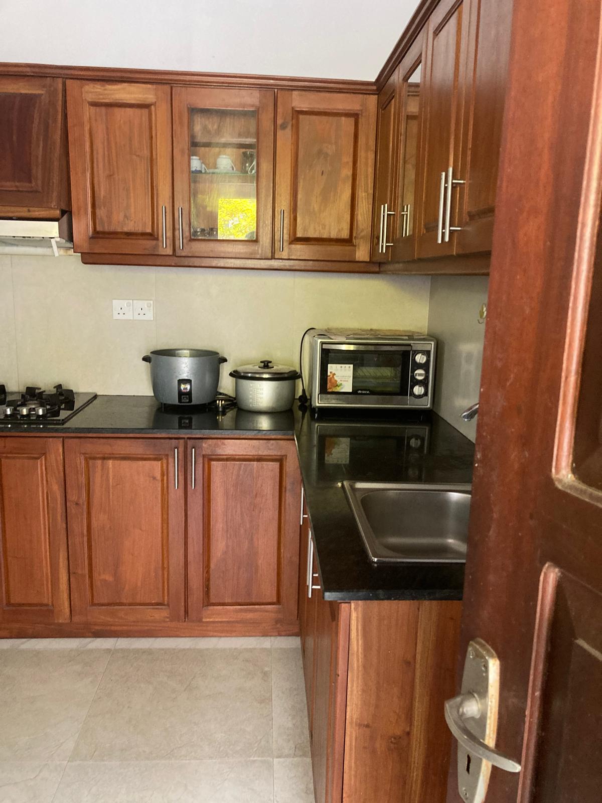 Land With House For Sale In Polgasowita