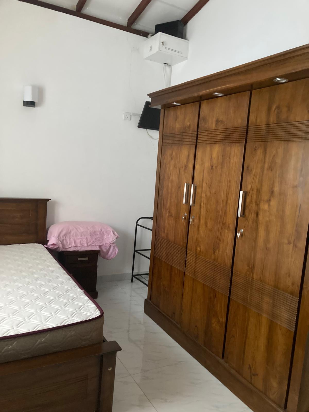 Land With House For Sale In Polgasowita