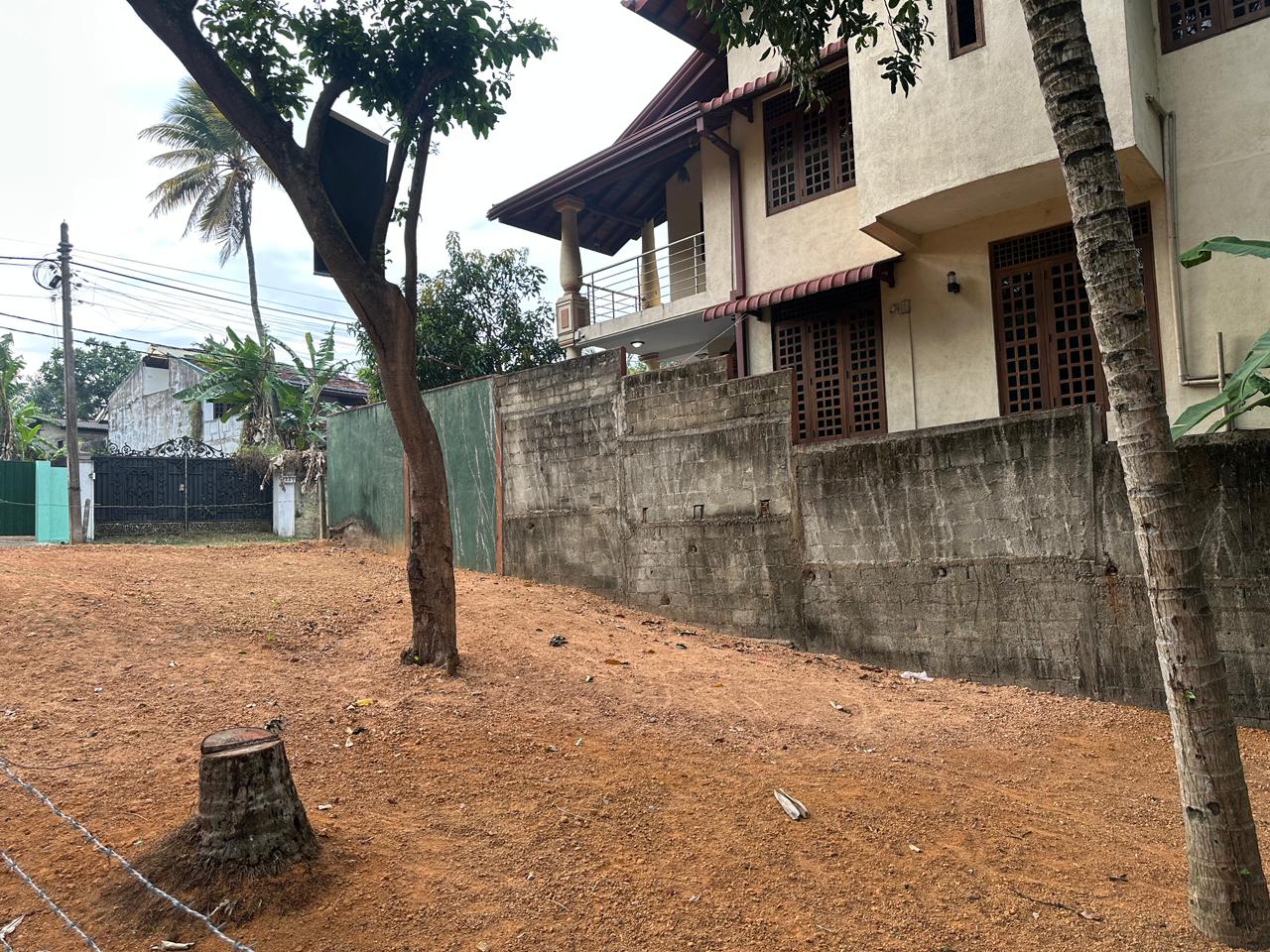 Land for Sale Kadawatha