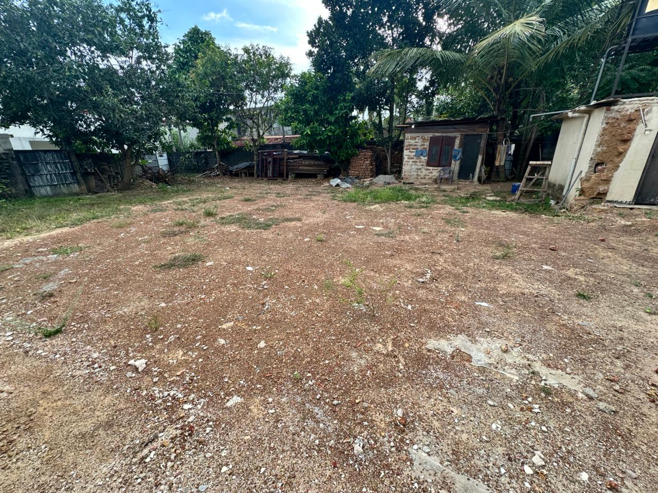 Prime Residential Land For Sale in Piliyandala