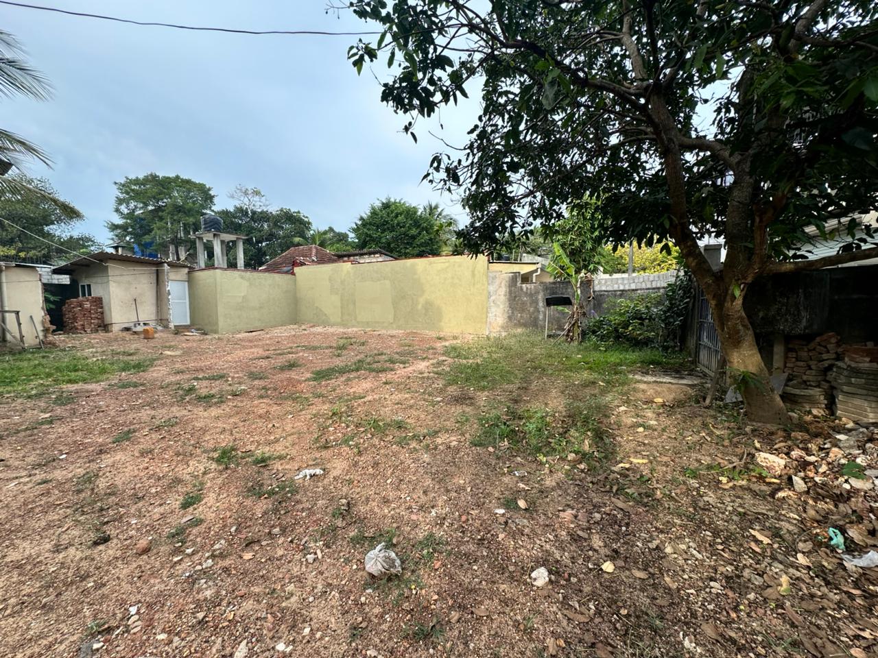 Prime Residential Land For Sale in Piliyandala