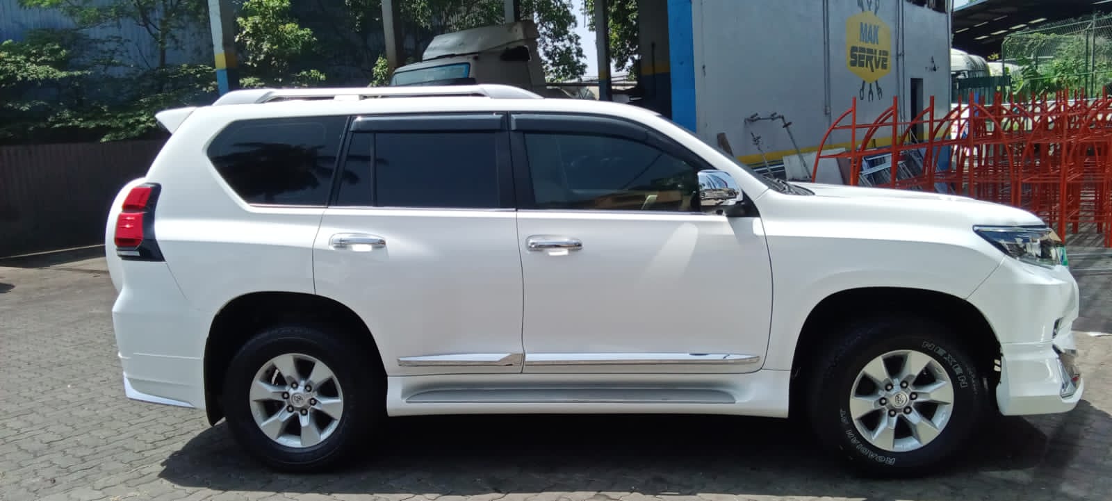 Toyota Land Cruiser Prado 150 2012