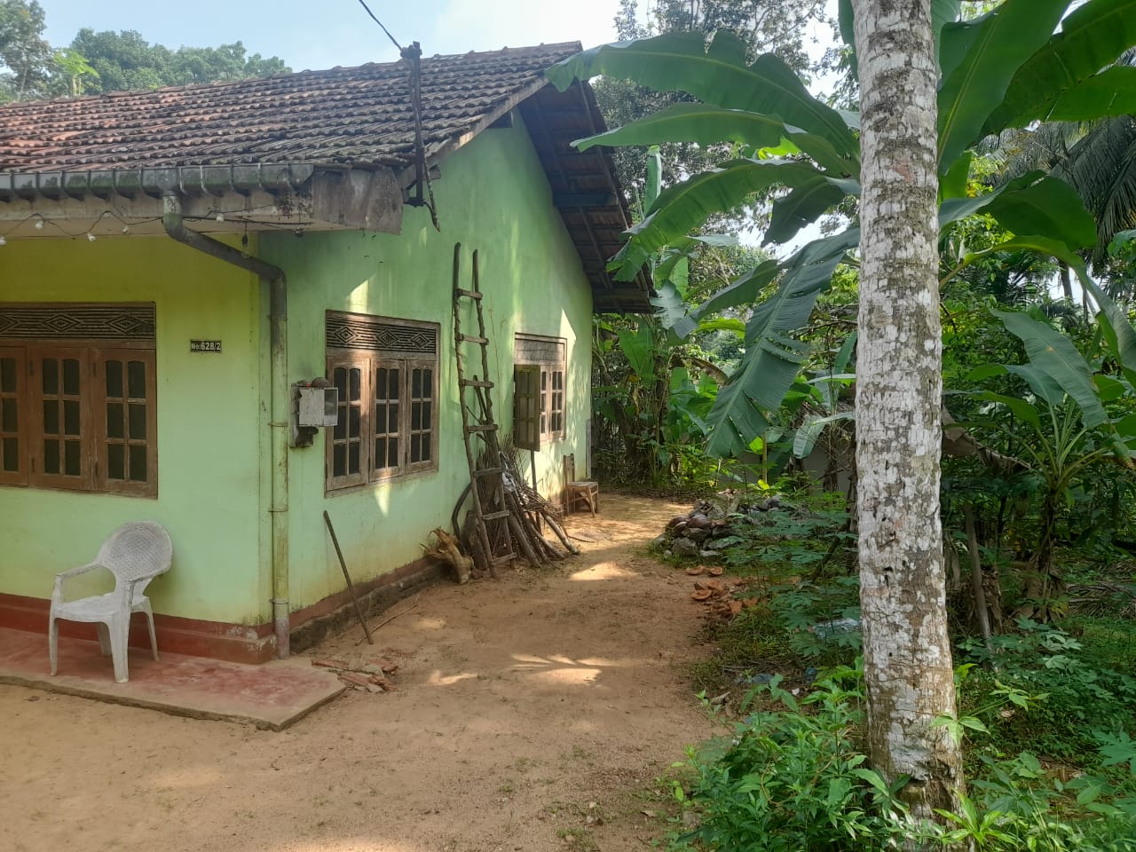Land with House for Sale – Puwakpitiya
