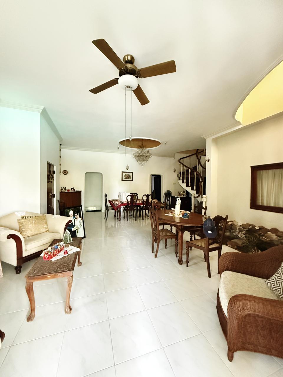 Furnished 5bdrm Villa in Villa Pannila, Moratuwa for sale