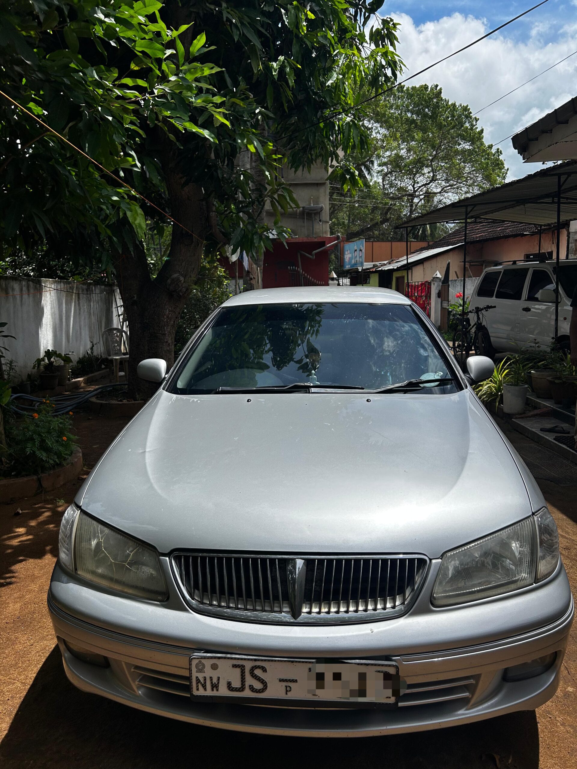 Nissan Sunny N16 2000