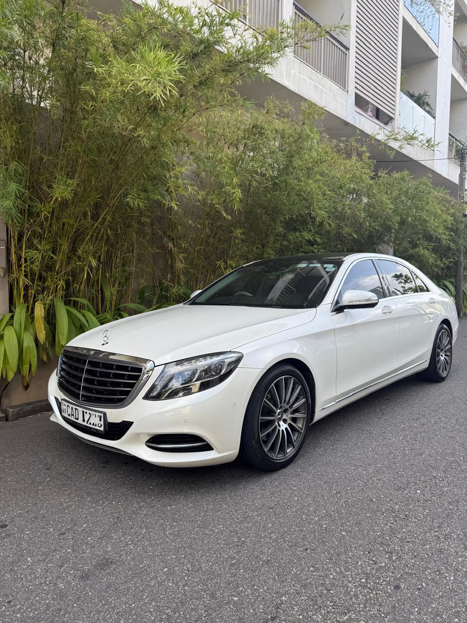 Mercedes Benz S400 Hybrid (LWB) 2014