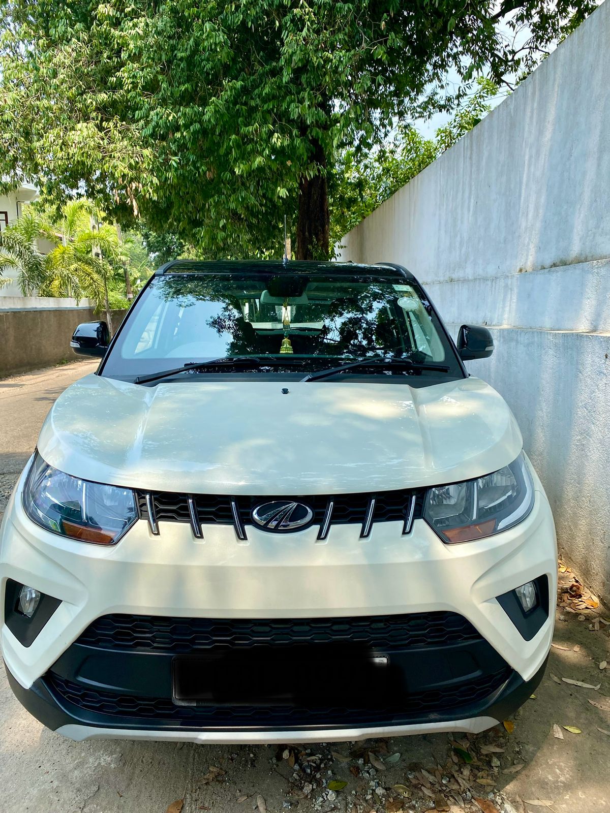 Mahindra KUV 100 2021