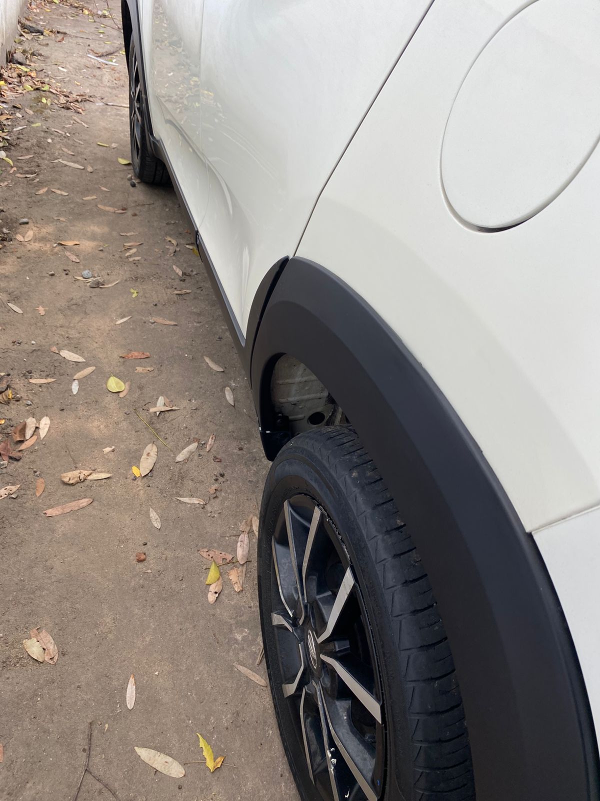 Mahindra KUV 100 2021