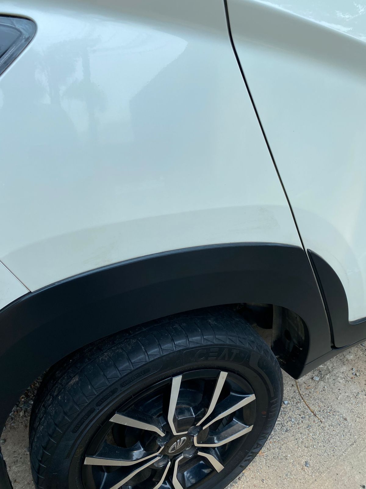 Mahindra KUV 100 2021