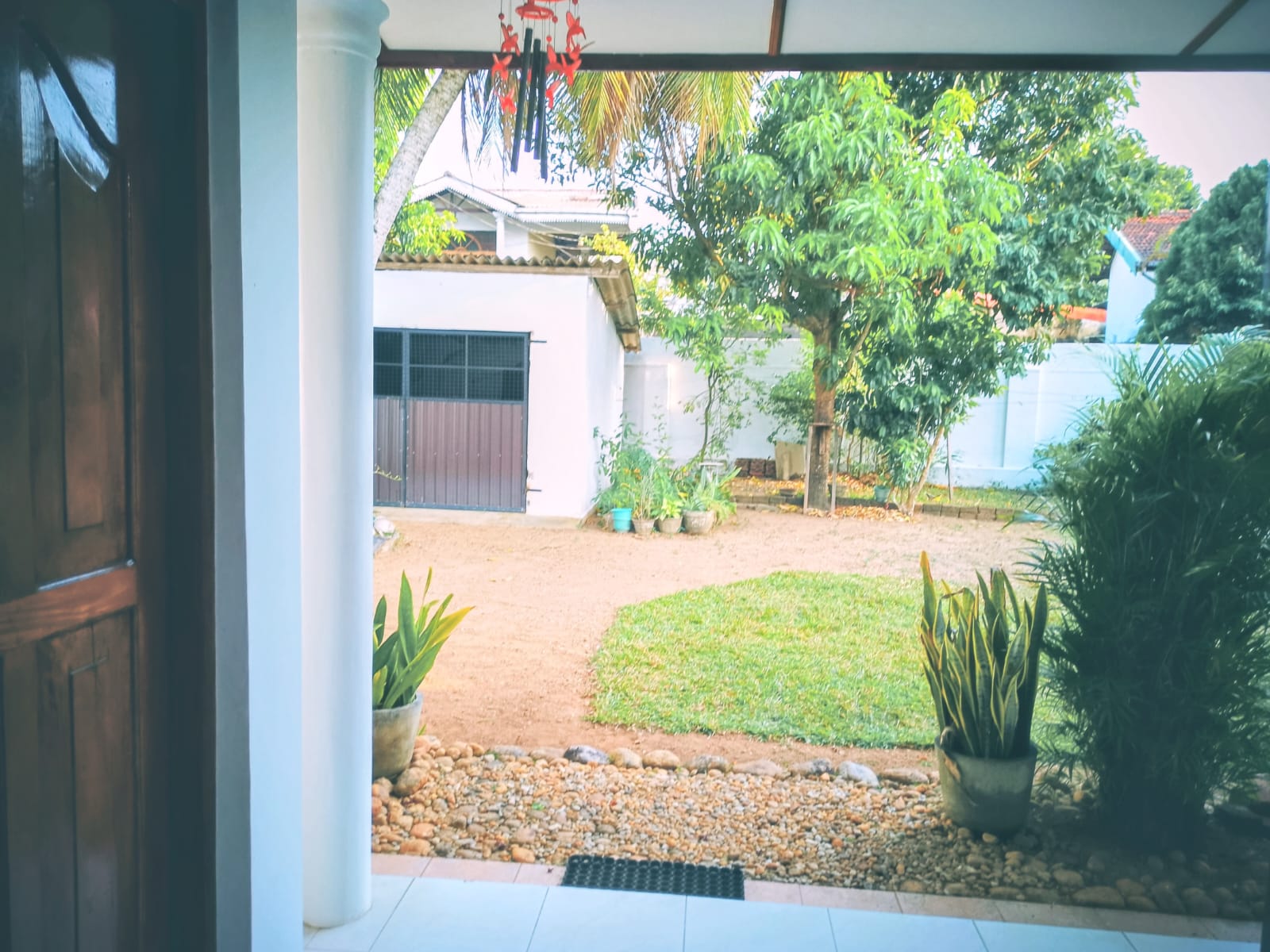 LAND WITH HOUSE FOR SALE IN PELAWATTE JUNCTION, BATTARAMULLA