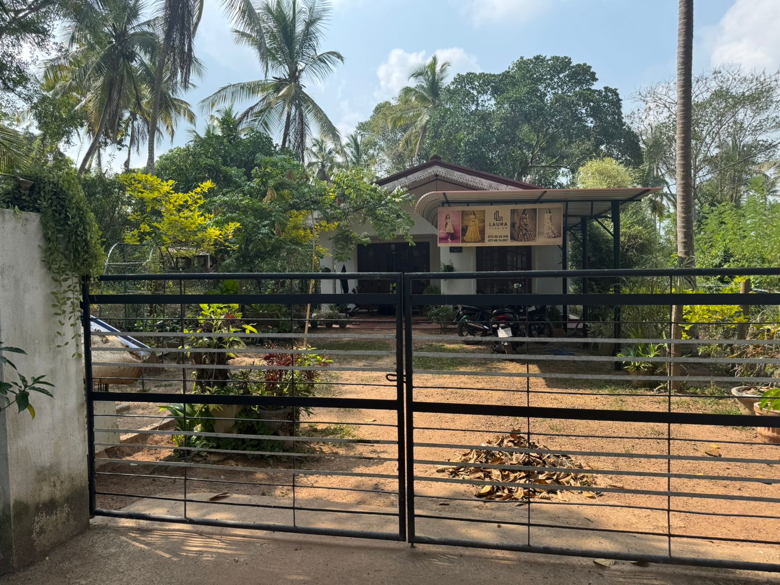 House with Big Land for Sale in Madampella, Negombo