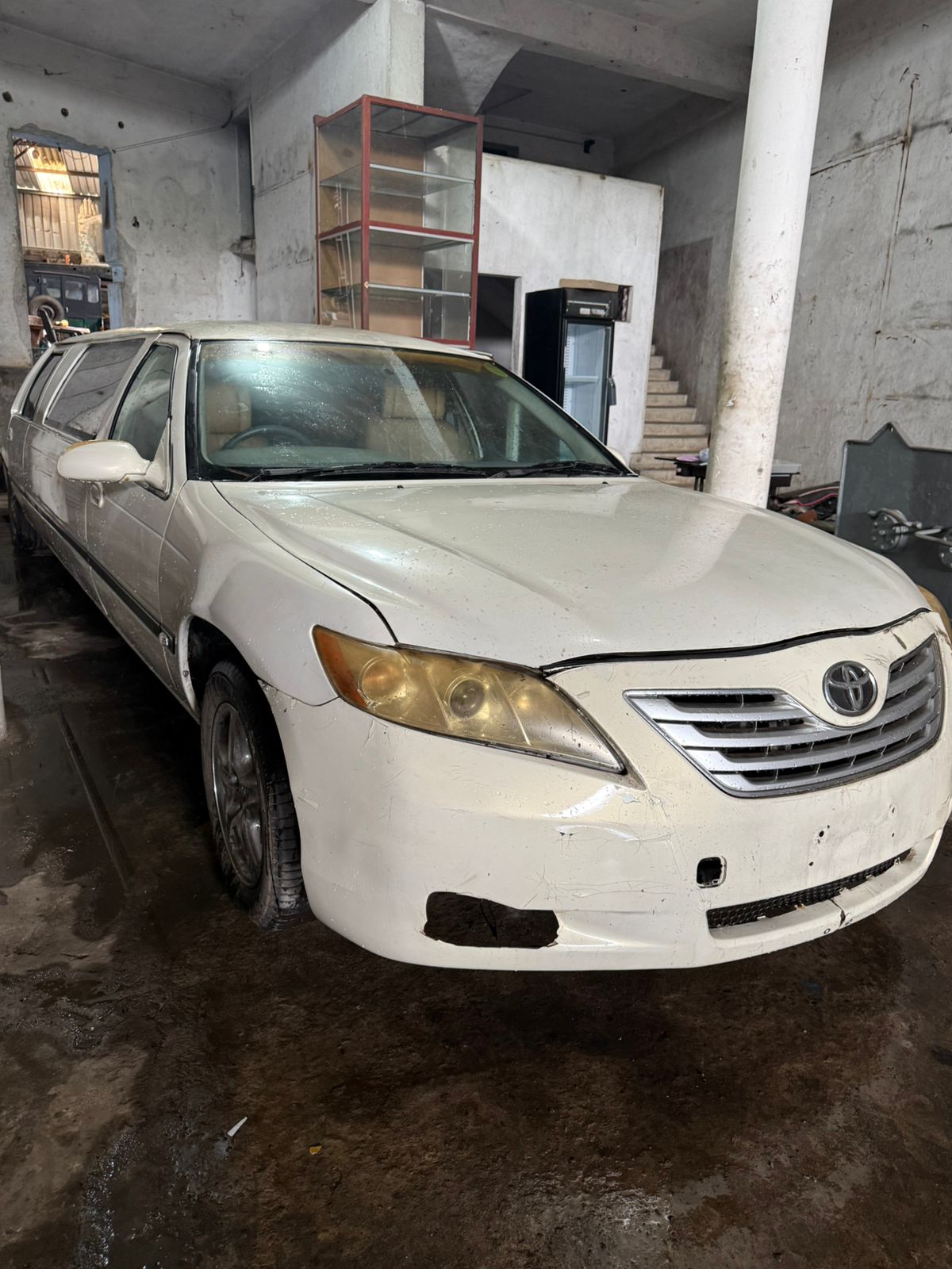 Ford Limousine 2004