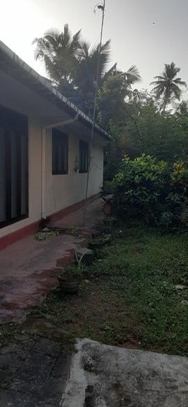 House with Land For In Galle .