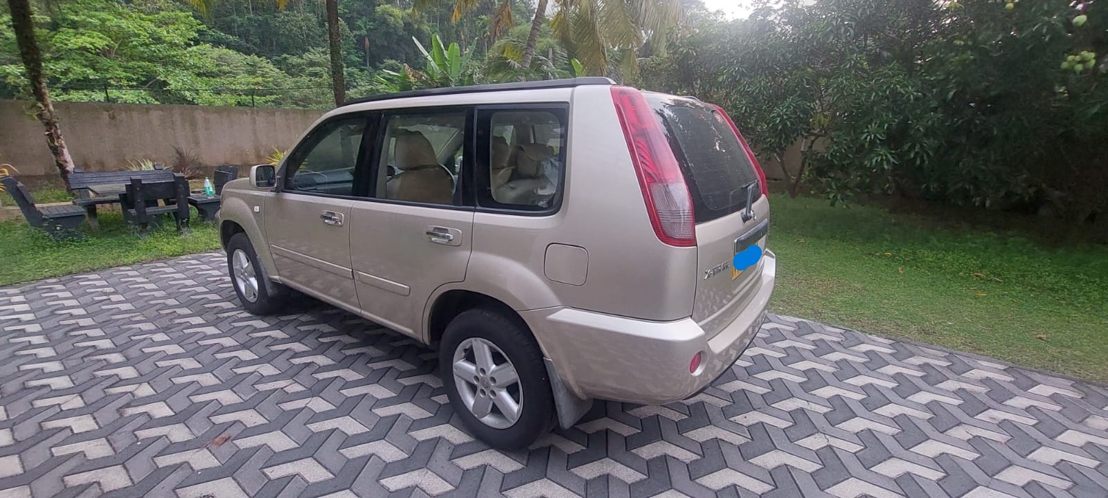 Nissan X-Trail T30 2005