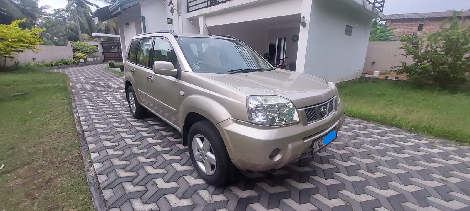 Nissan X-Trail T30 2005