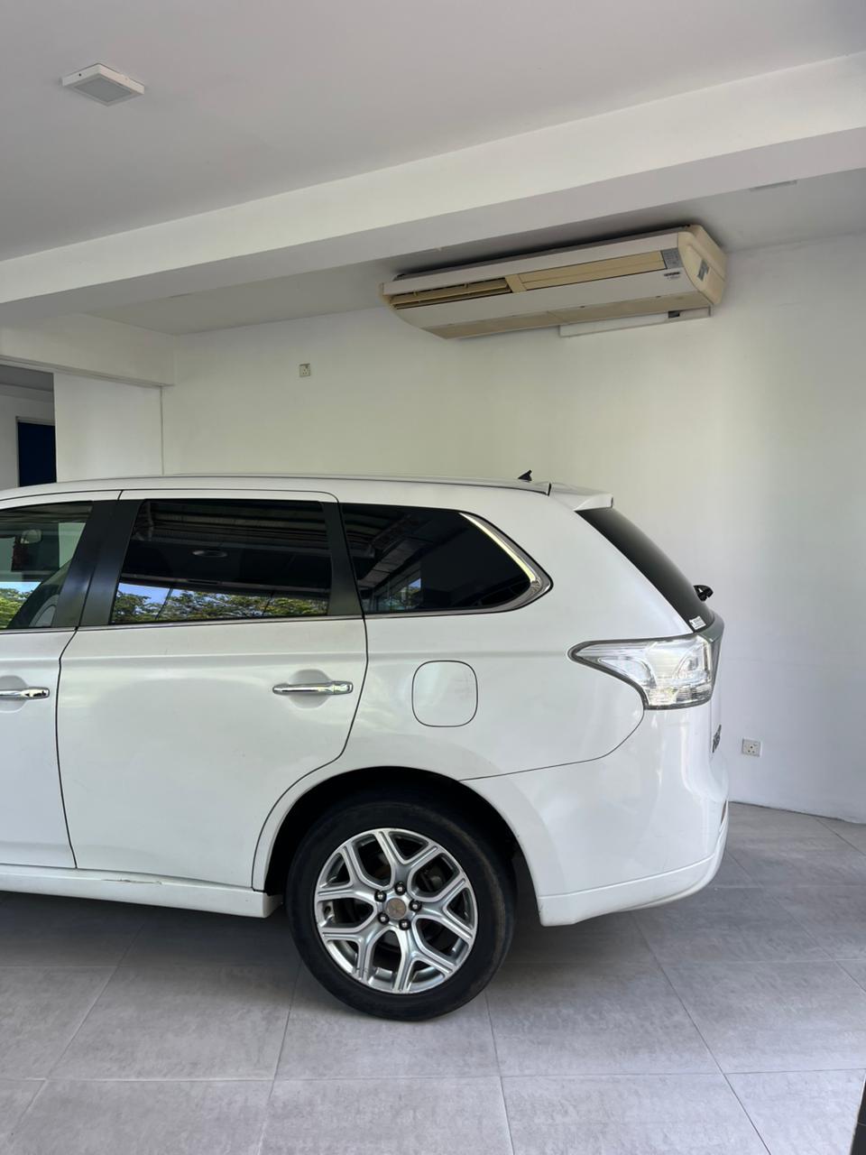 Mitsubishi Outlander 2014