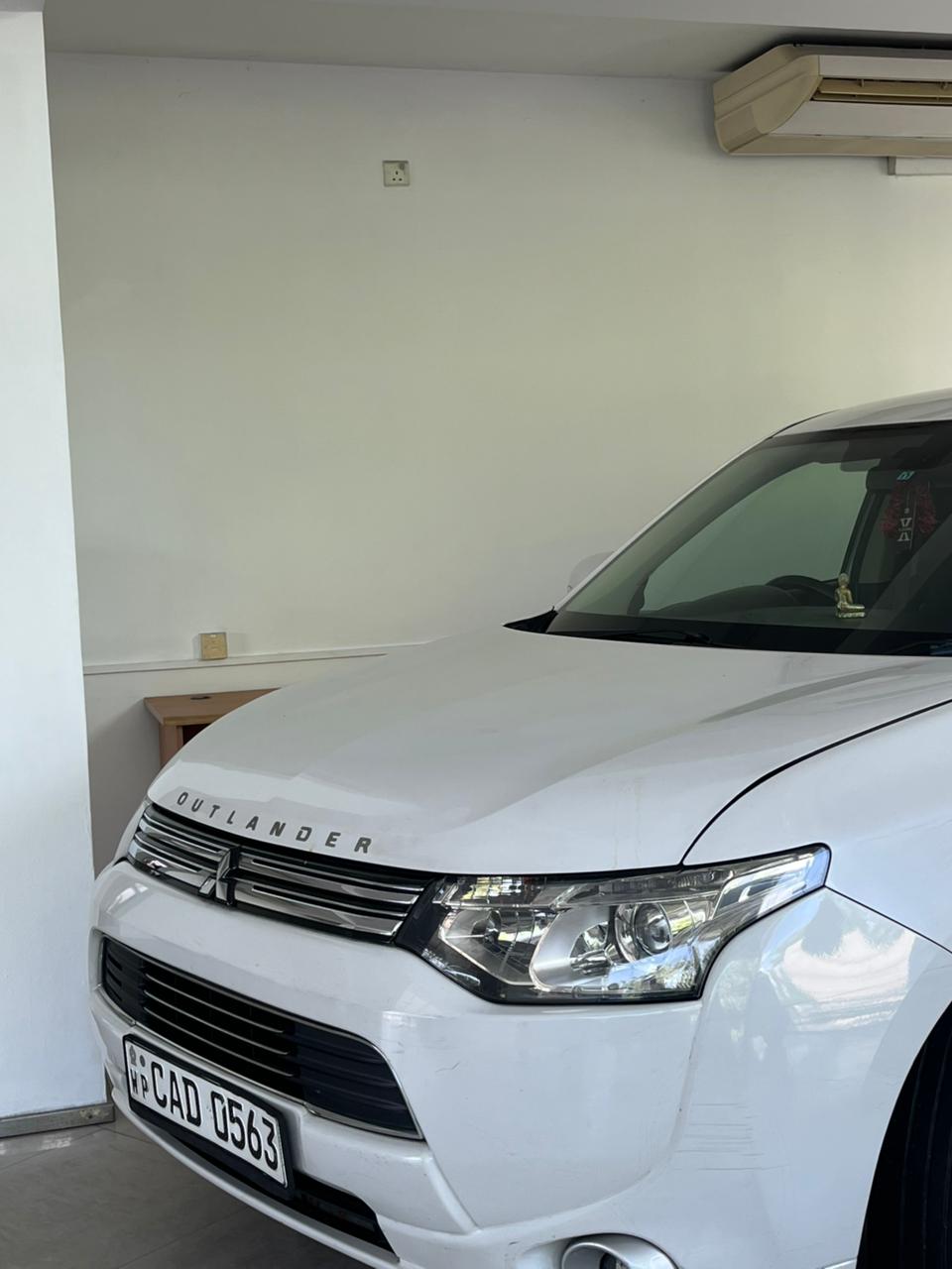 Mitsubishi Outlander 2014