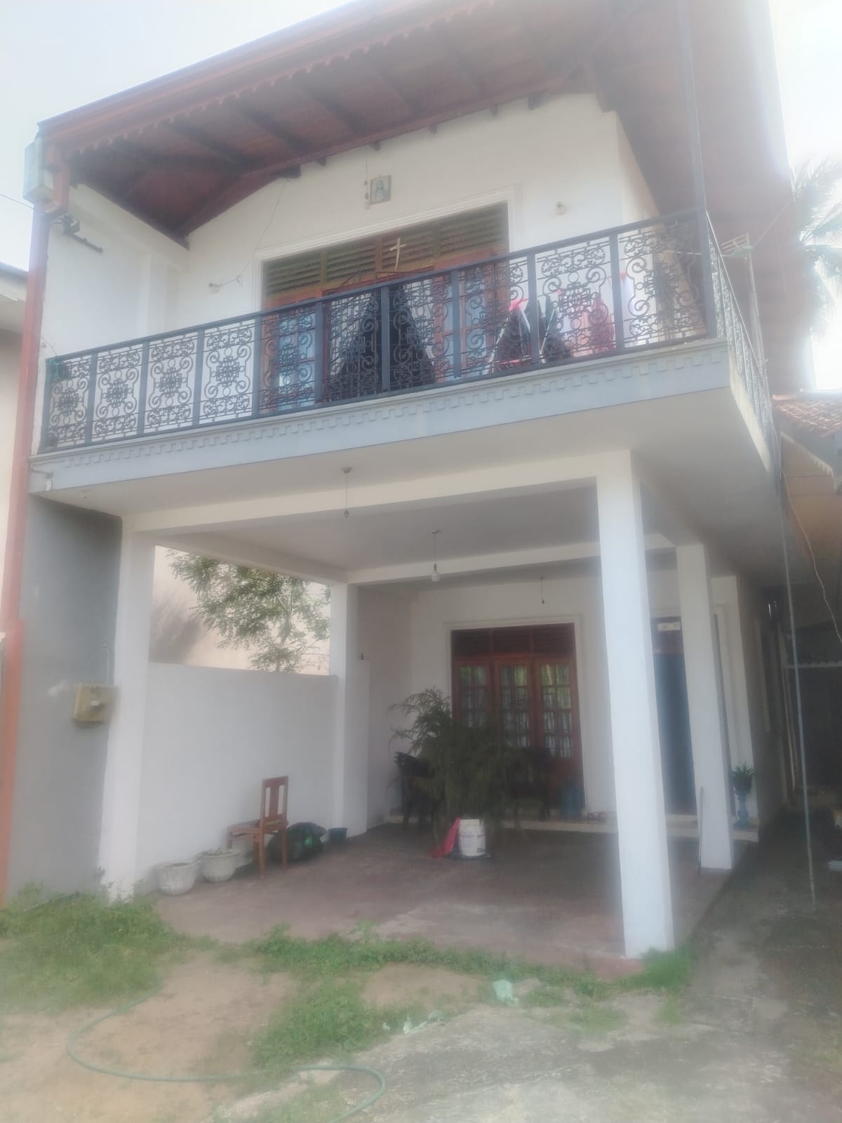 Two House with In a Same Land for Sale Kerawalapitiya