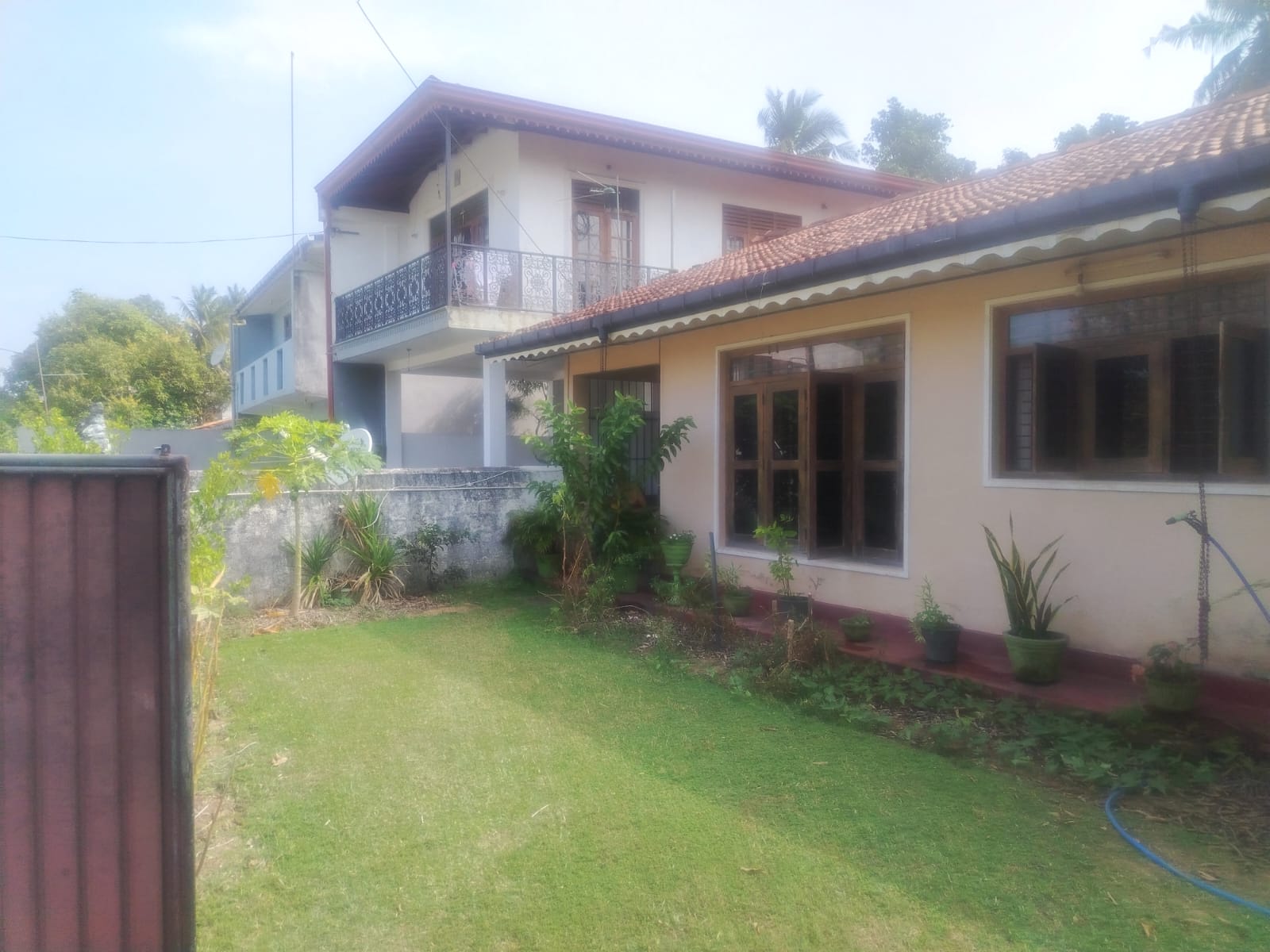 Two House with In a Same Land for Sale Kerawalapitiya