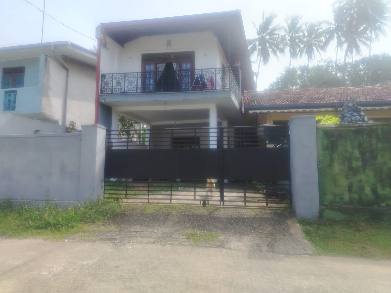 Two House with In a Same Land for Sale Kerawalapitiya