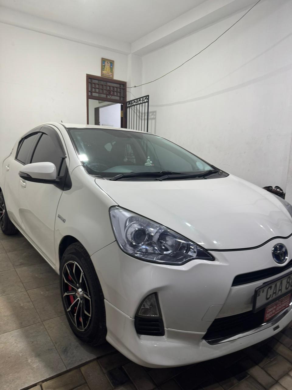 Toyota Aqua G Grade 2013