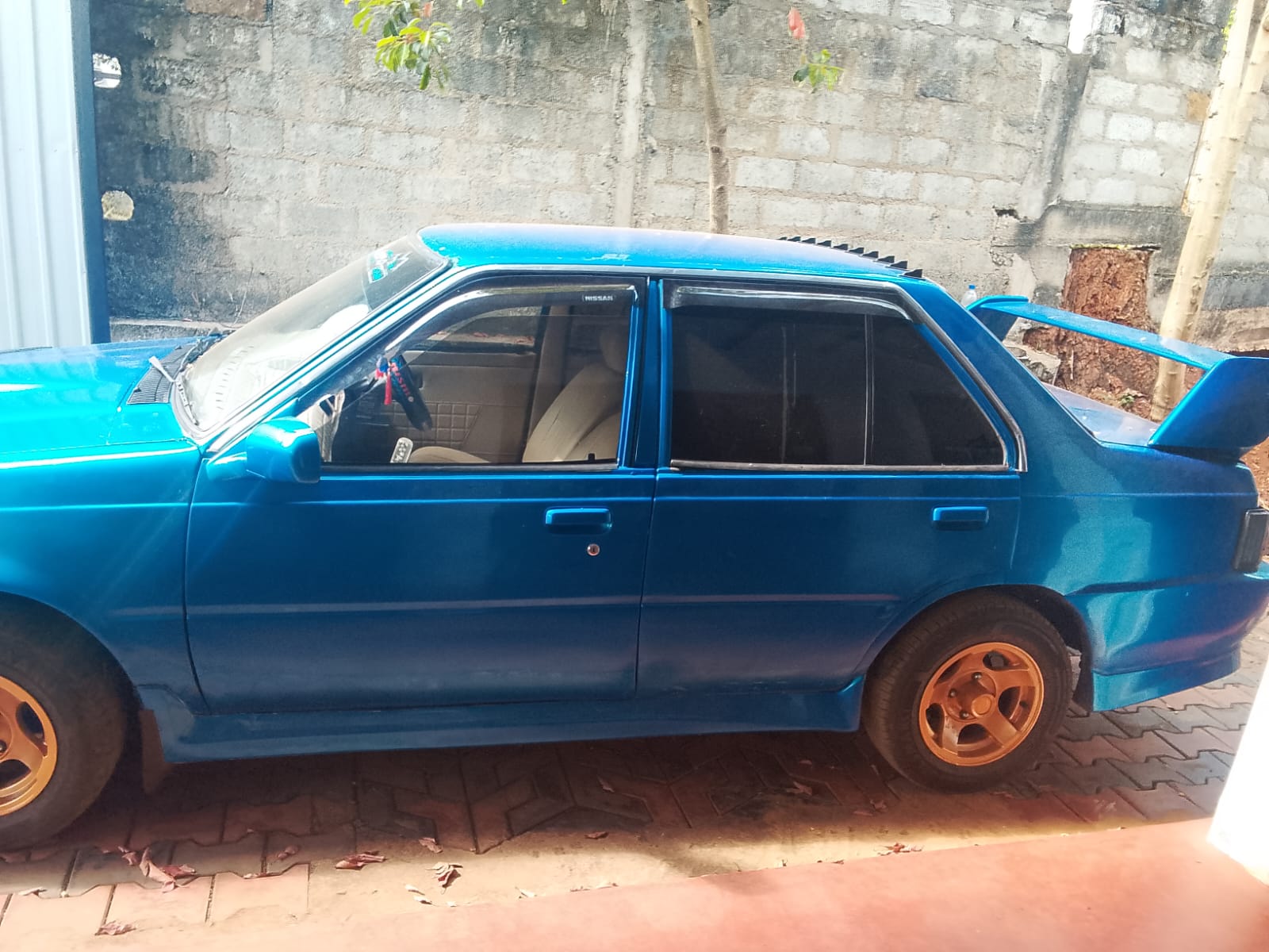 Nissan Sunny 1984