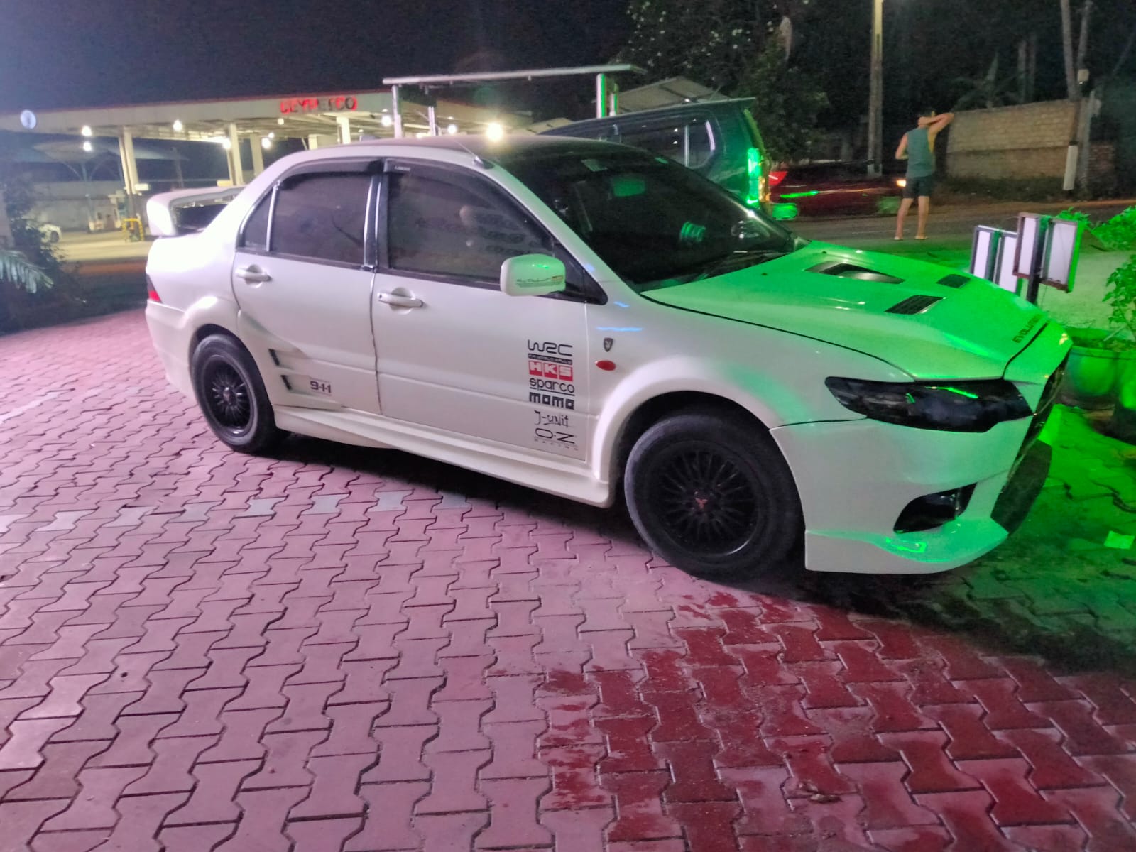 Mitsubishi Lancer CS2 2001