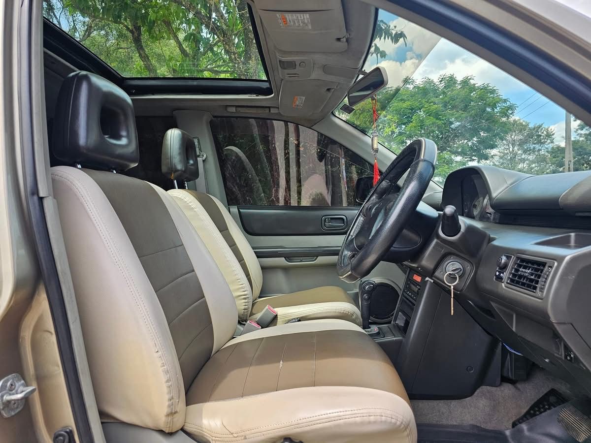 Nissan X-Trail T30 2003