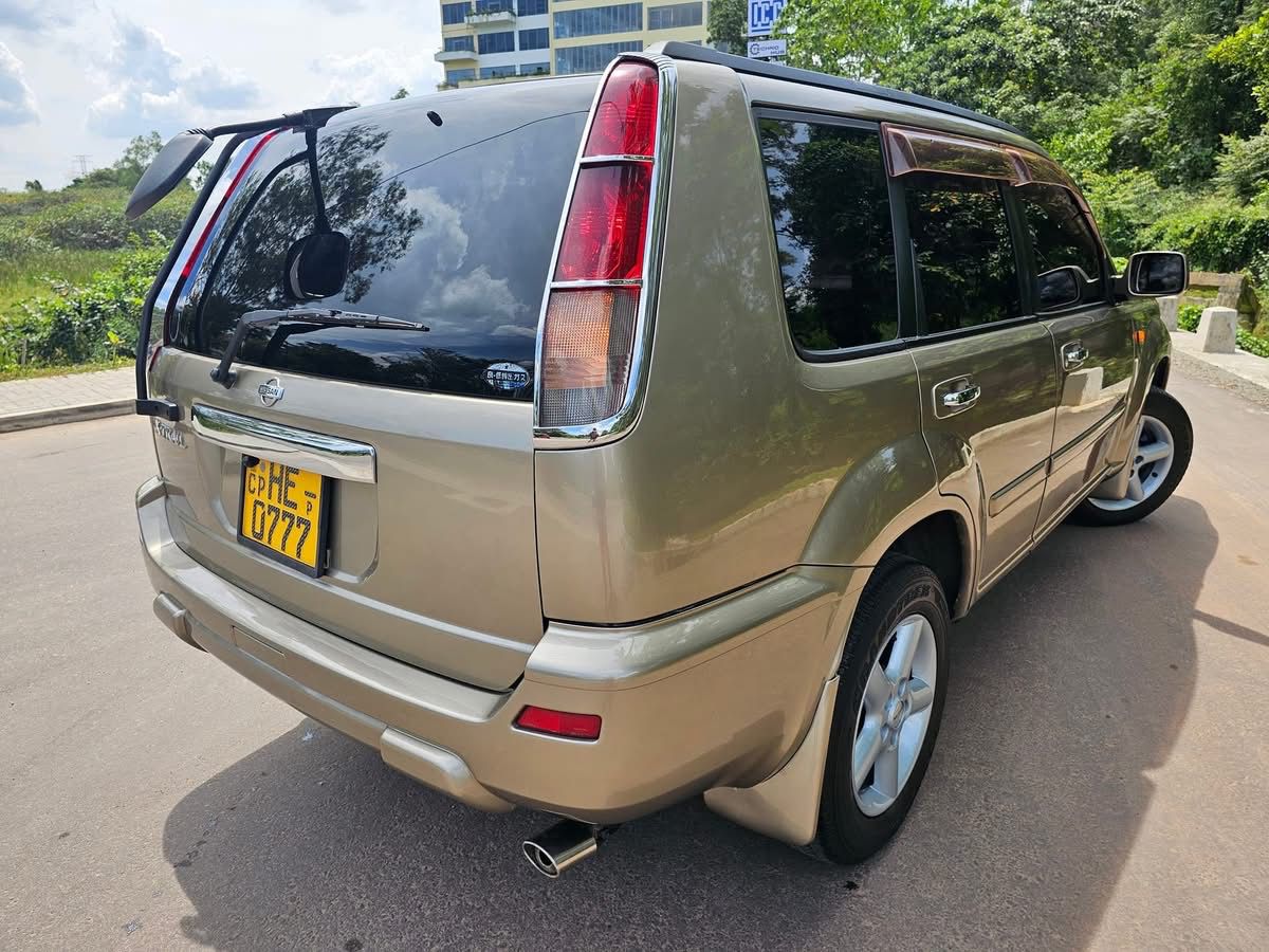 Nissan X-Trail T30 2003