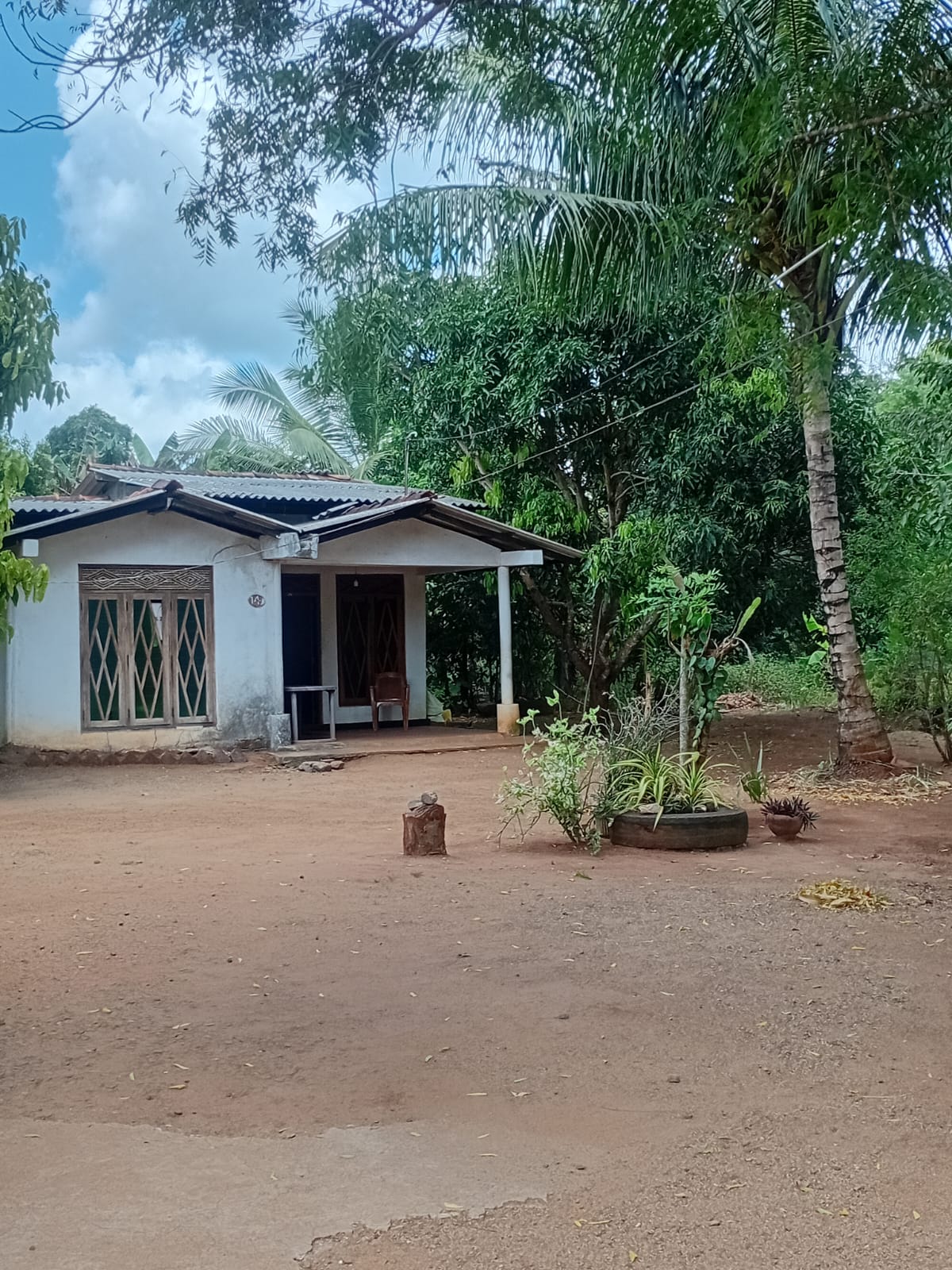 Land with Shop for Sale Dambulla