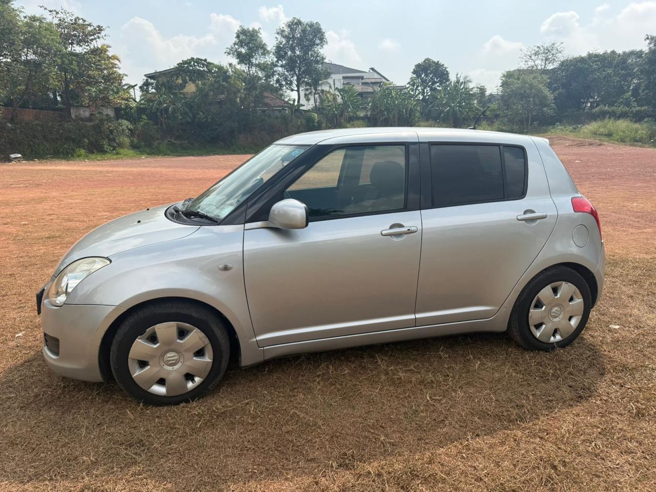 Suzuki Swift Beetle 2009