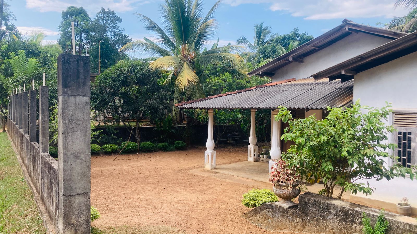 4 Bedroom House for Sale Haburugala