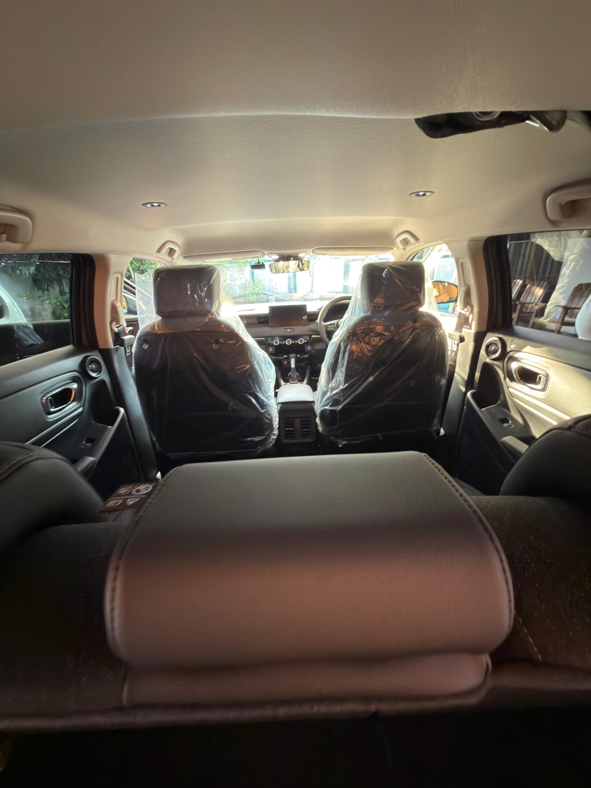 Honda Vezel Premium 2025